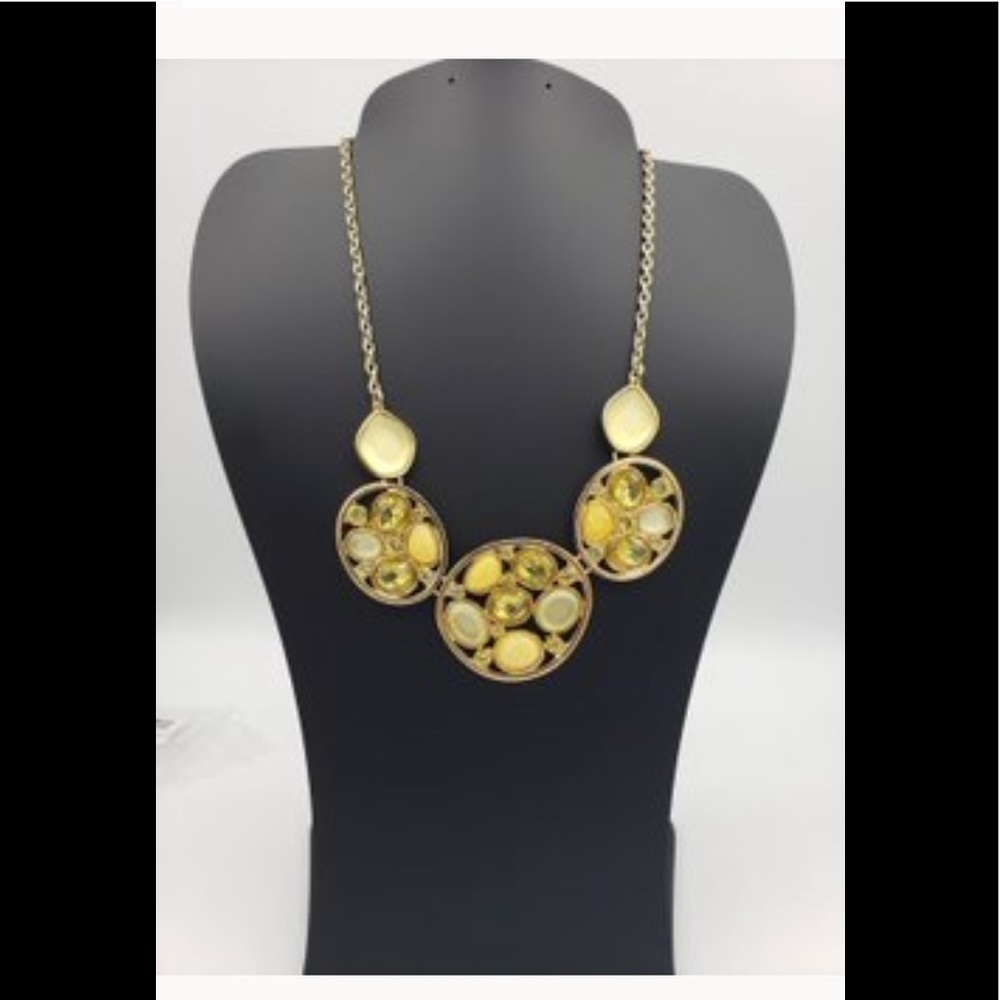 (Bonus Jewelry included ‼️)Women stone necklace
